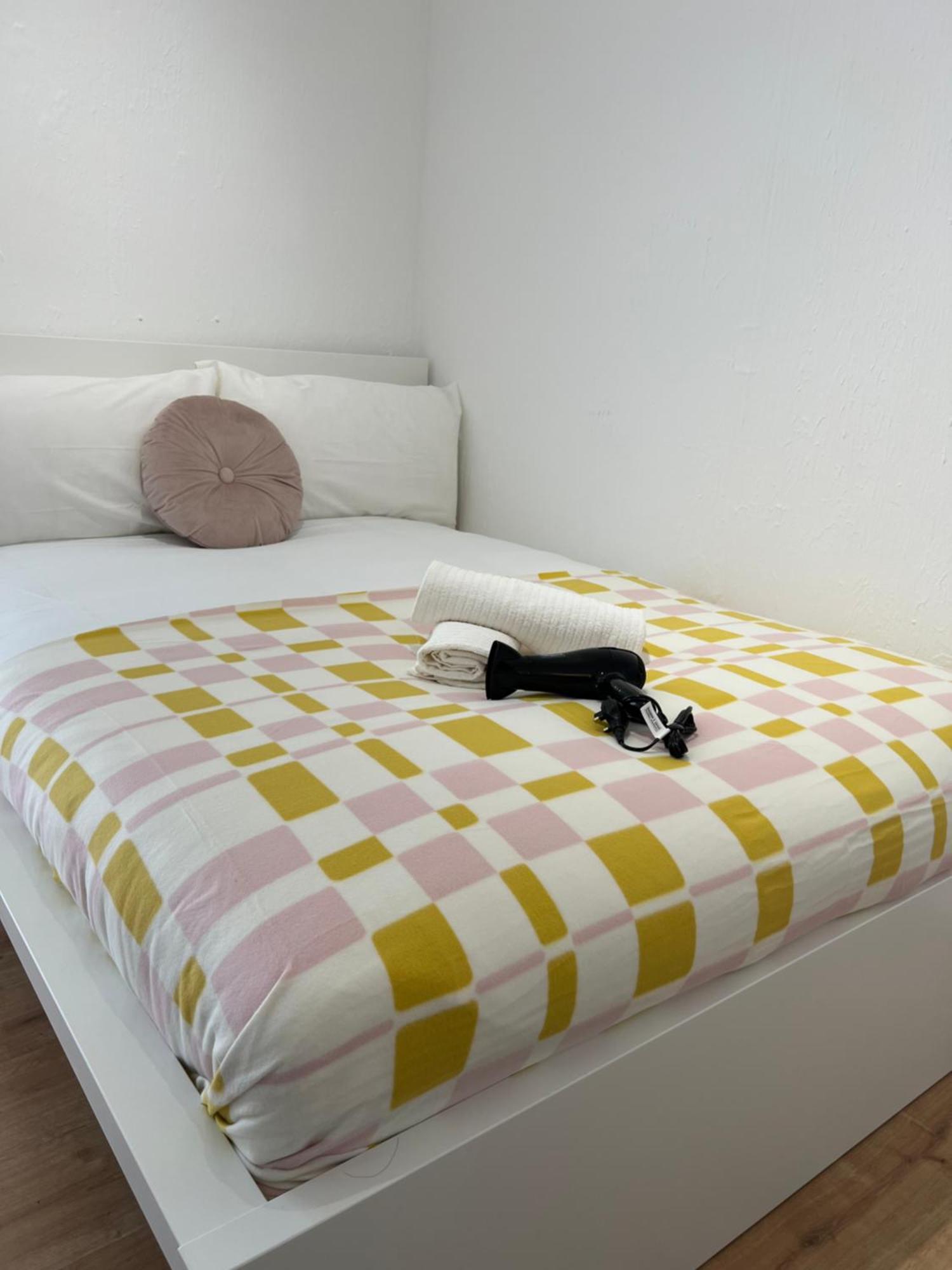Lovely Rooms In Camden Town-Central Лондон Екстер'єр фото